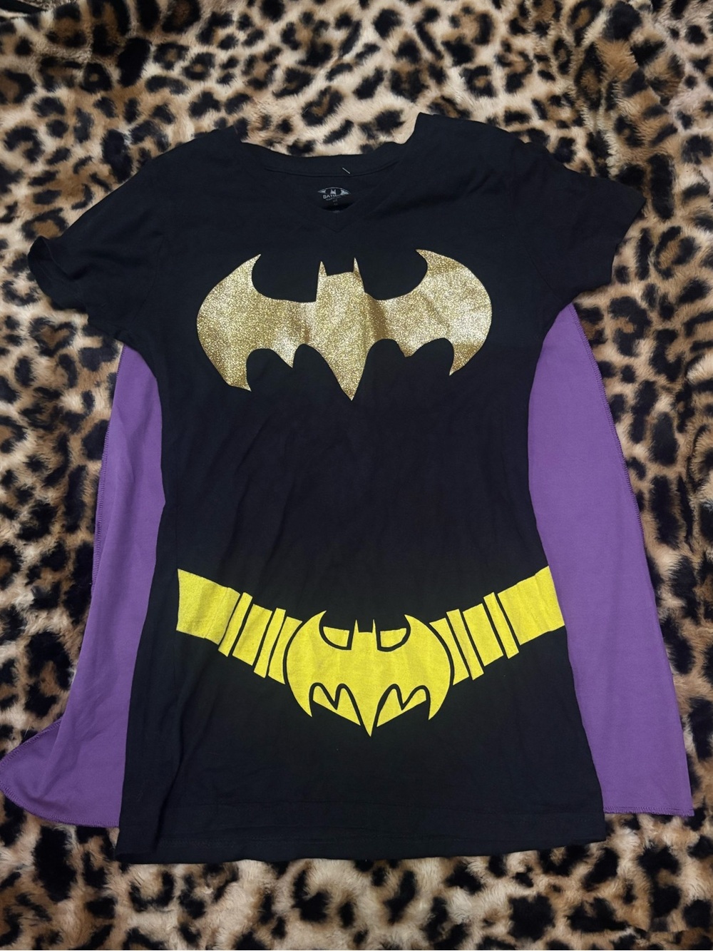 2013 Women’s Batman T-shirt Costume w/ Removable Cape